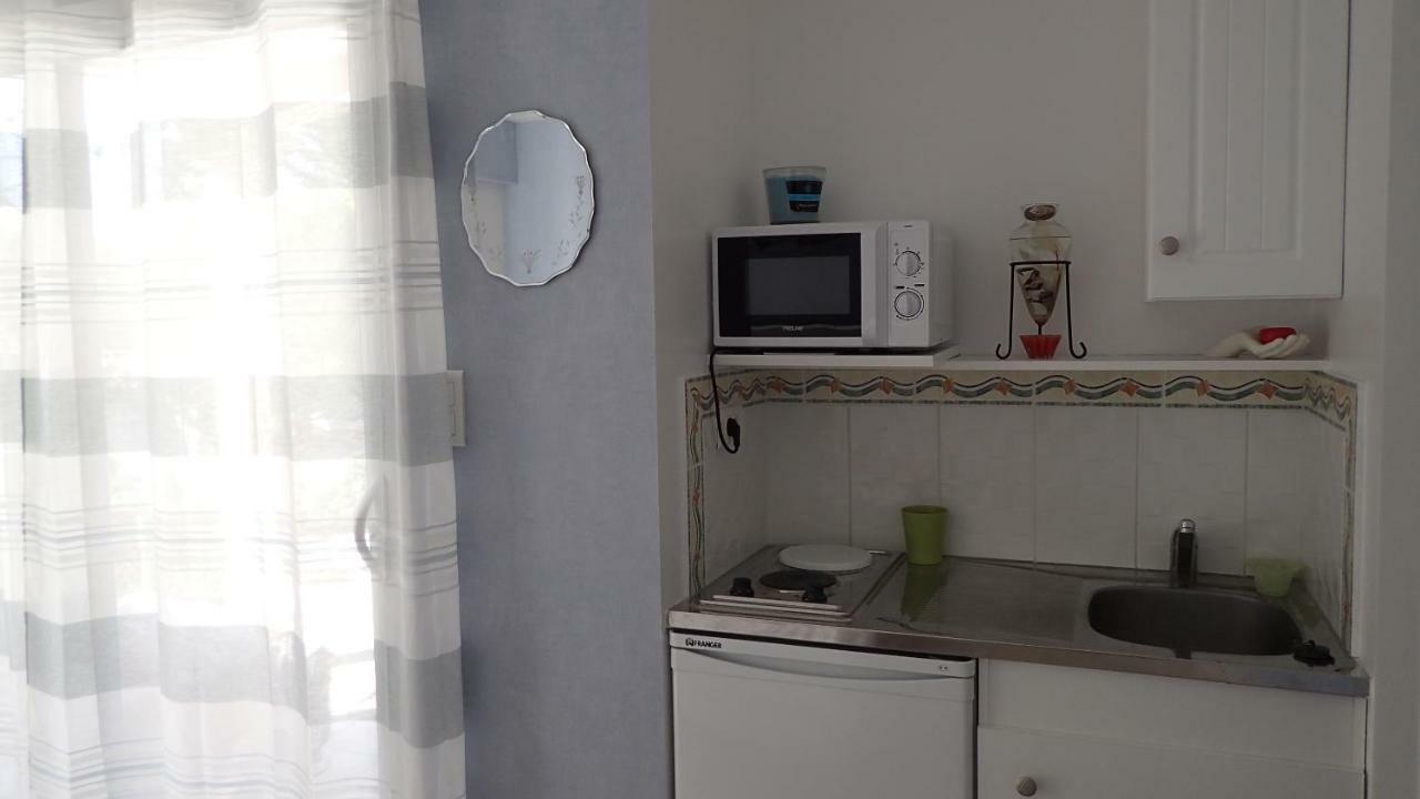 Chambre Dans La Pinede Сен-Ілер-де-Р'єз Екстер'єр фото